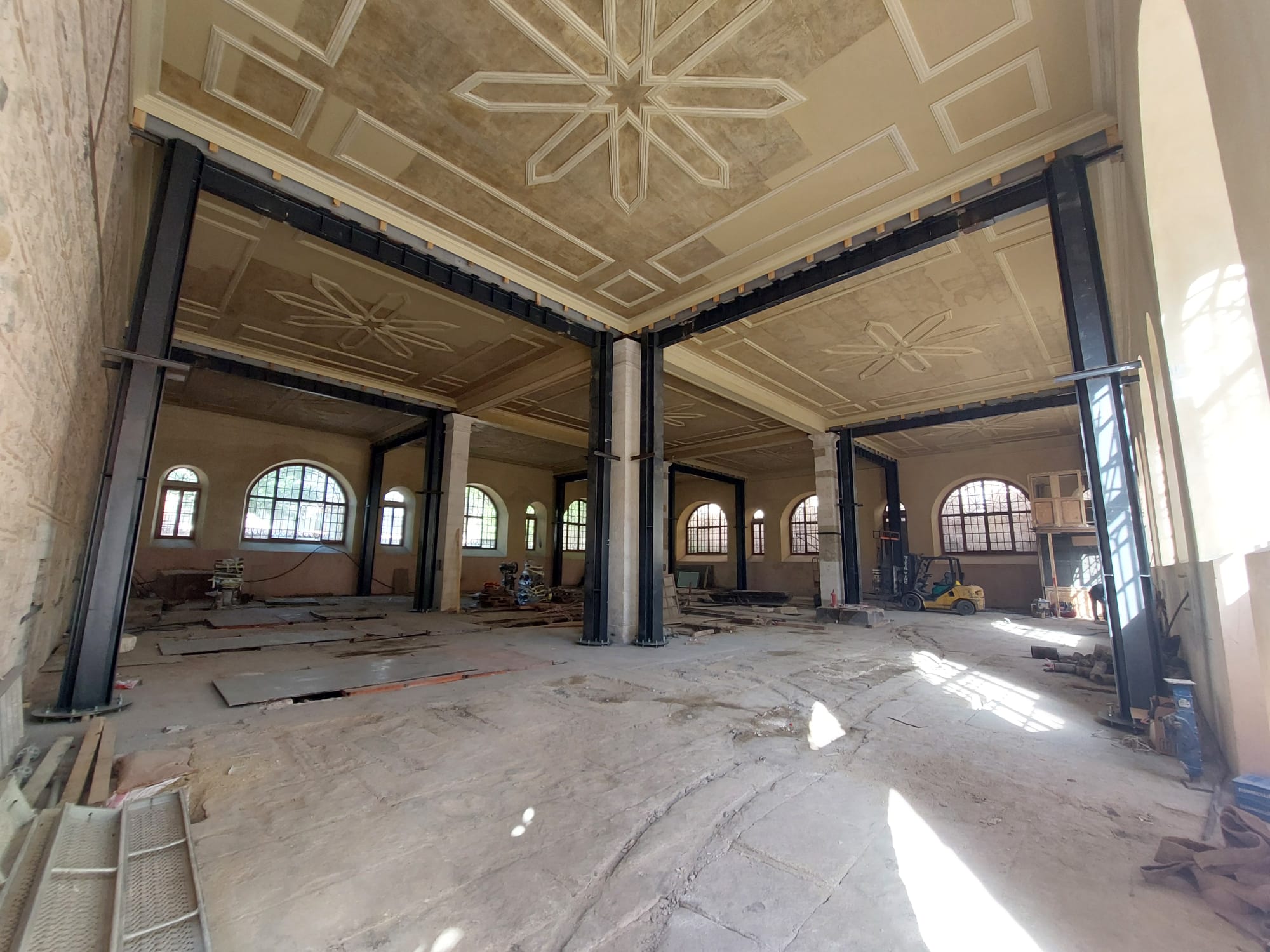 Topkapı Sarayı Çarkhane Restorasyon işi 60 Ton
